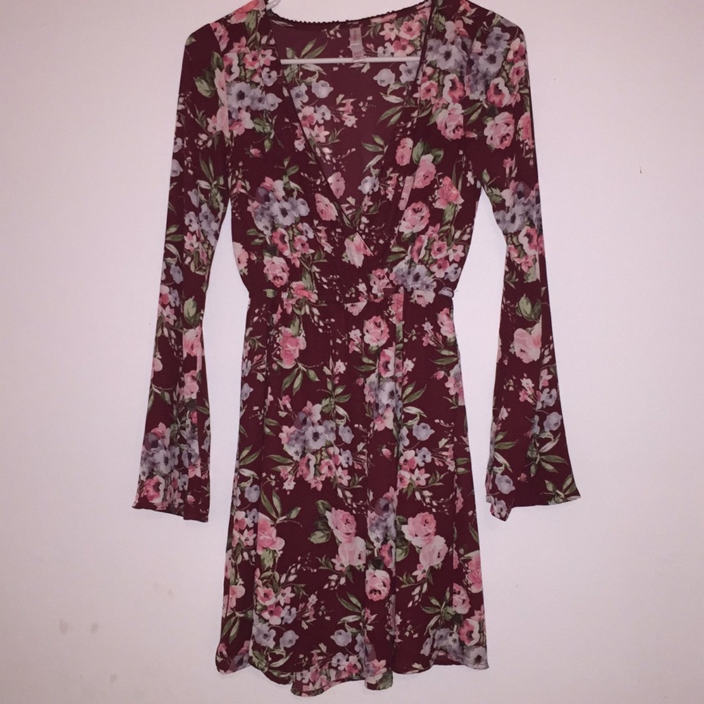 bell sleeve floral dress